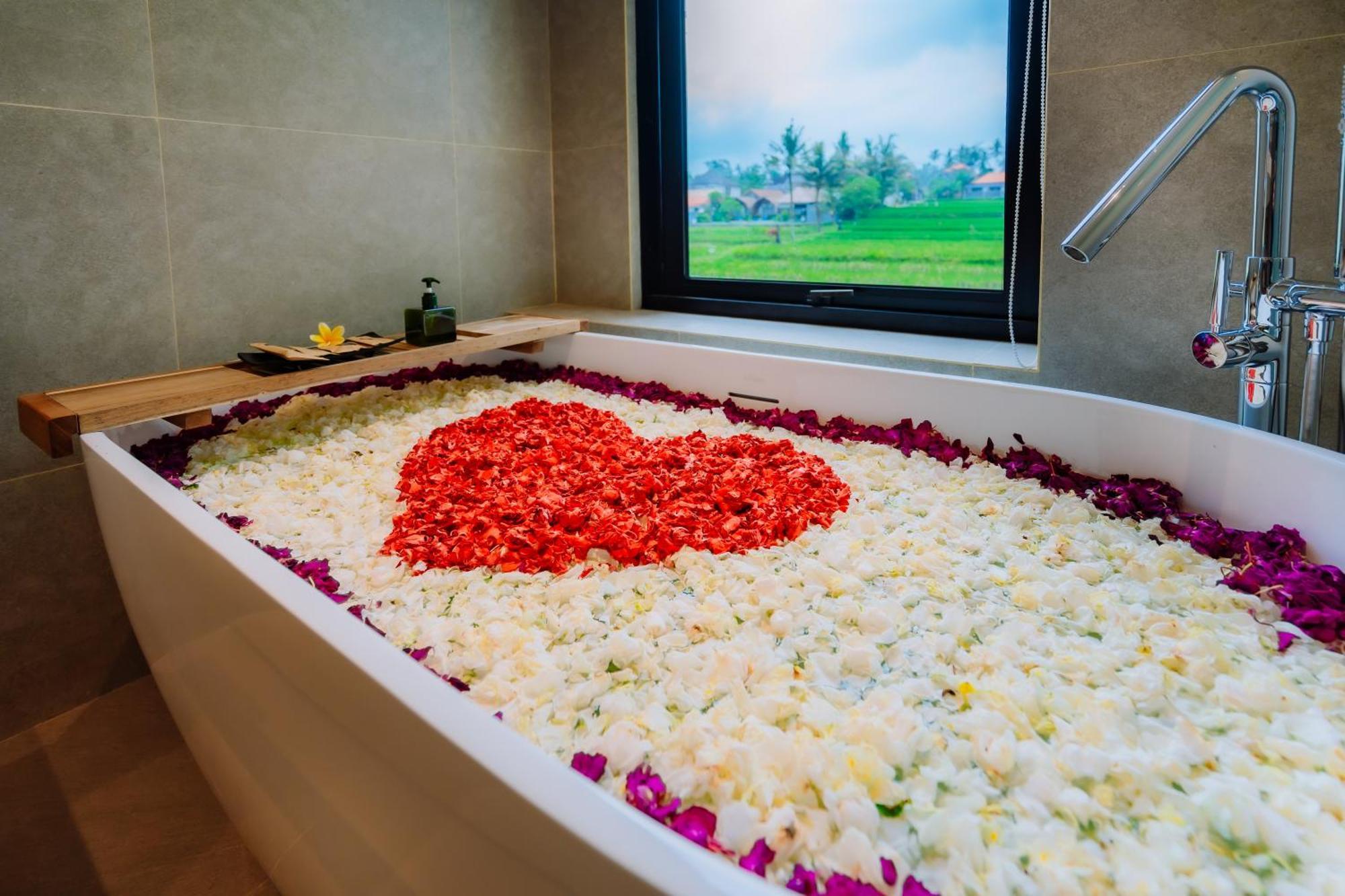 Big Dragon Villas Ubud 外观 照片